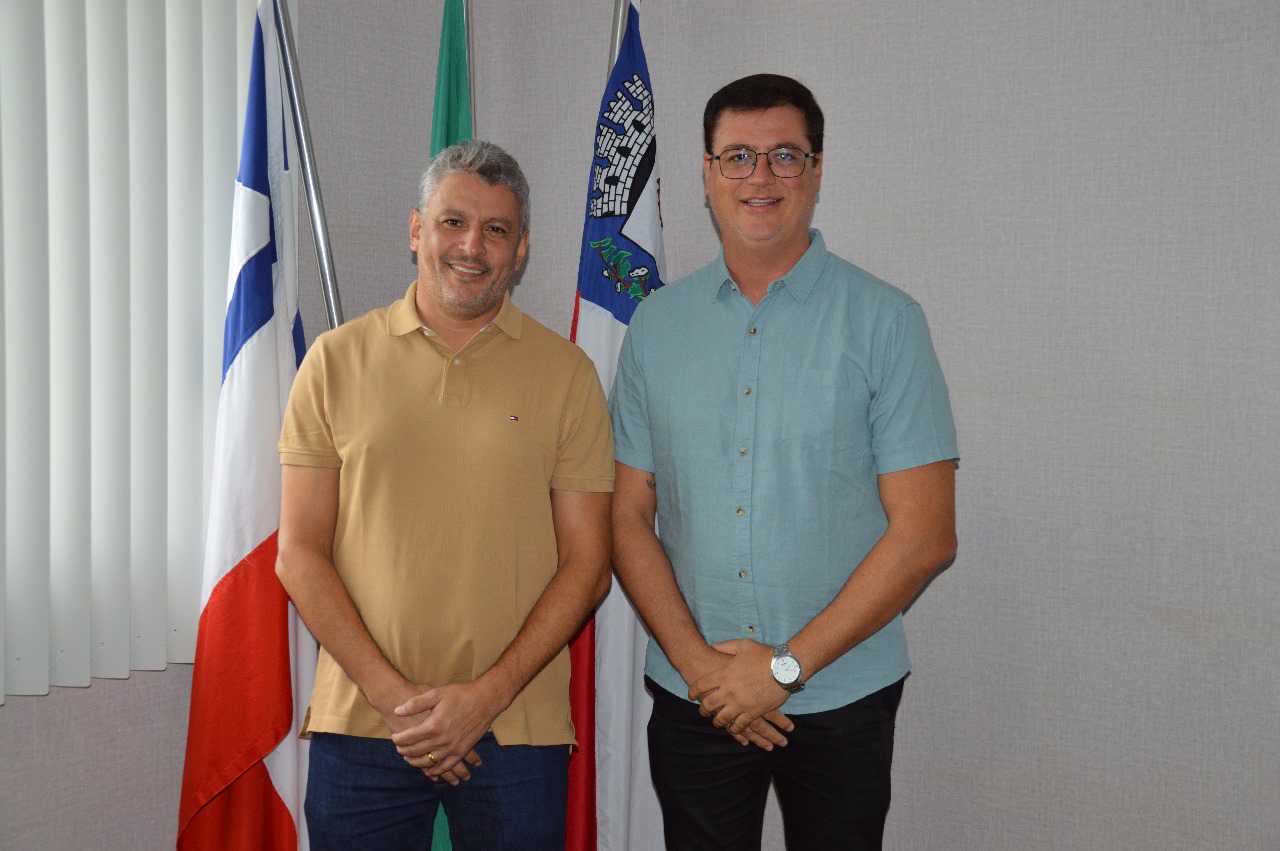 WhatsApp Image 2025-06-09 at 19.25.39 WhatsApp Image 2025-06-09 at 19.25.39