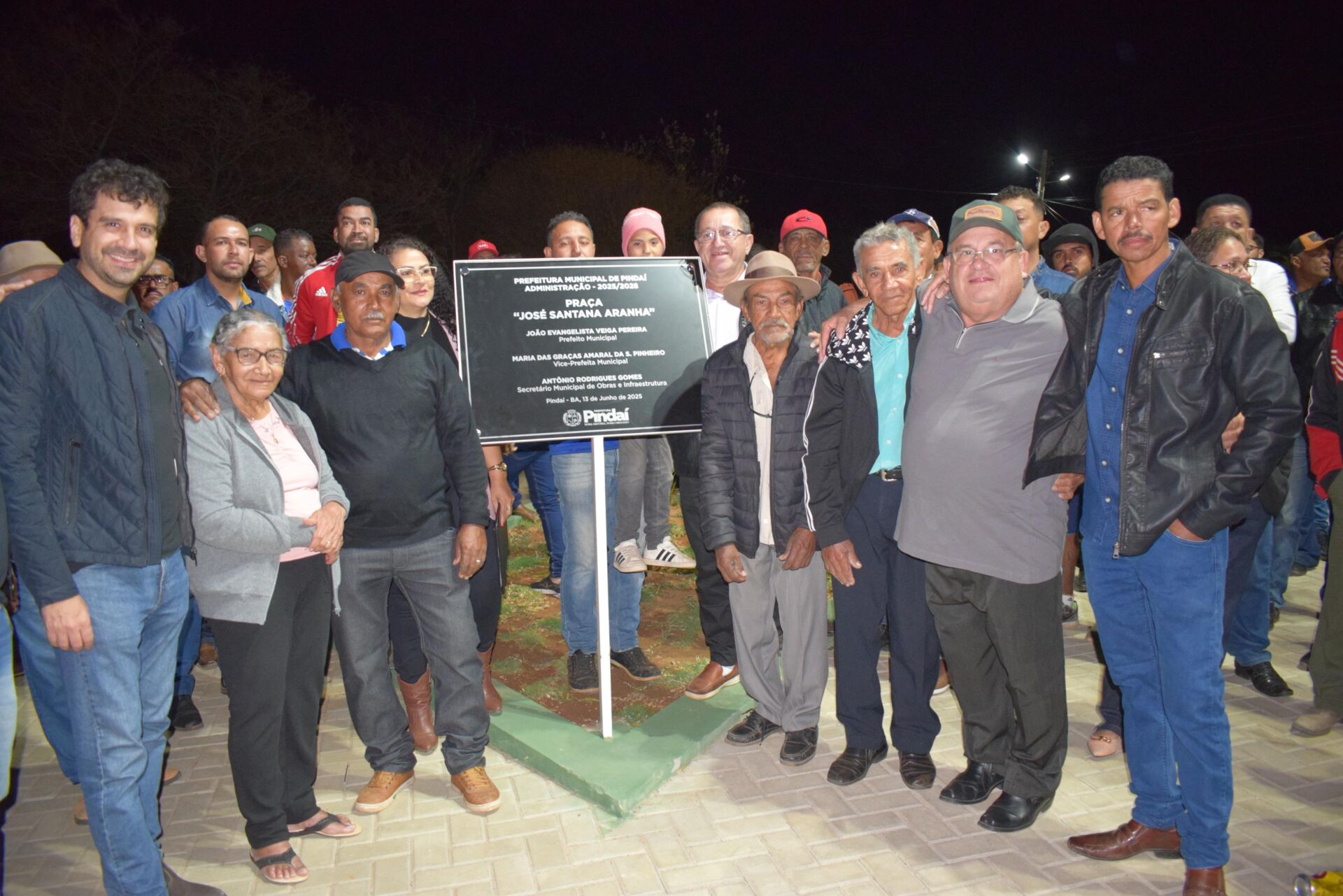 WhatsApp Image 2025-06-16 at 12.12.49 (3) WhatsApp Image 2025-06-16 at 12.12.49 (3)