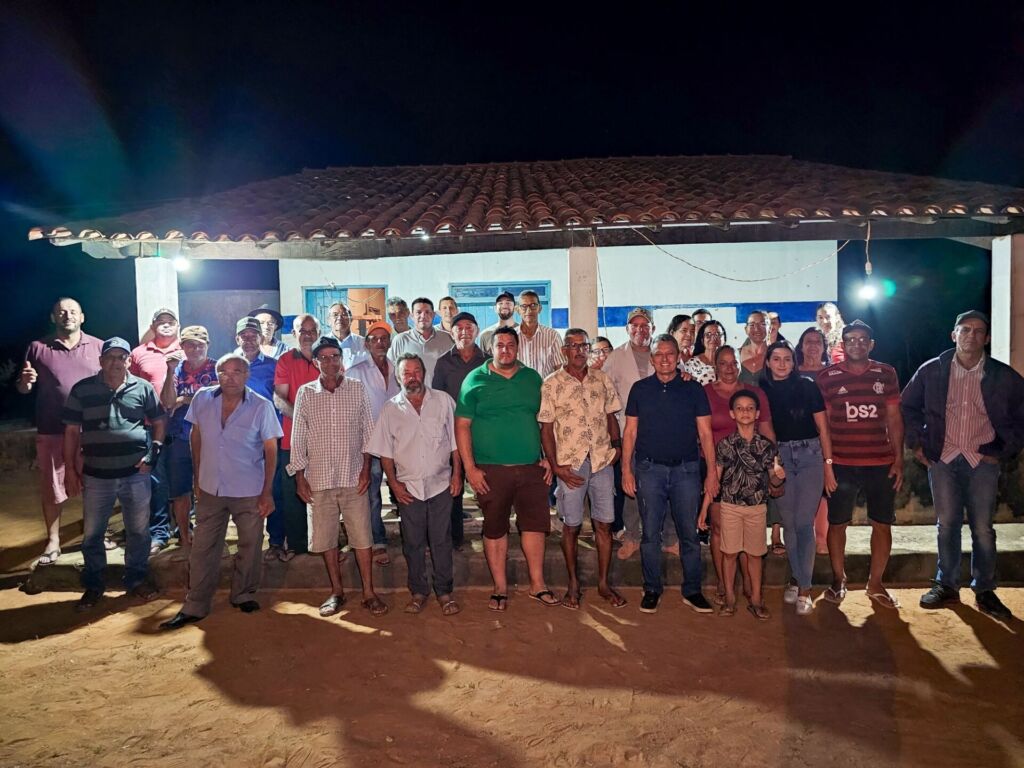 522689171 1302490611443289 4341871598127845345 n Deputado Charles Fernandes reforça apoio às comunidades rurais de Guanambi com ações voltadas à agricultura e acesso à água