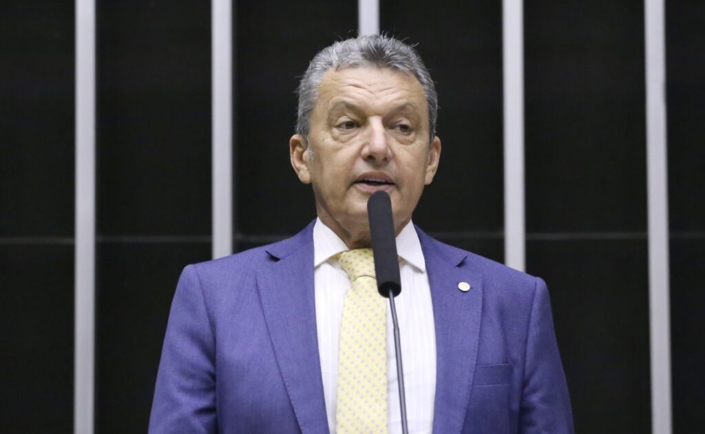 WhatsApp Image 2025 07 21 at 07.27.21 Proposta de Emenda à Constituição aprovada pela Câmara dos Deputados dará mais fôlego para as prefeituras