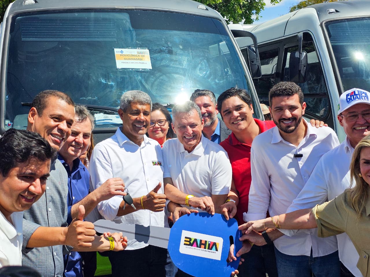 WhatsApp Image 2025-08-13 at 20.22.04 WhatsApp Image 2025-08-13 at 20.22.04