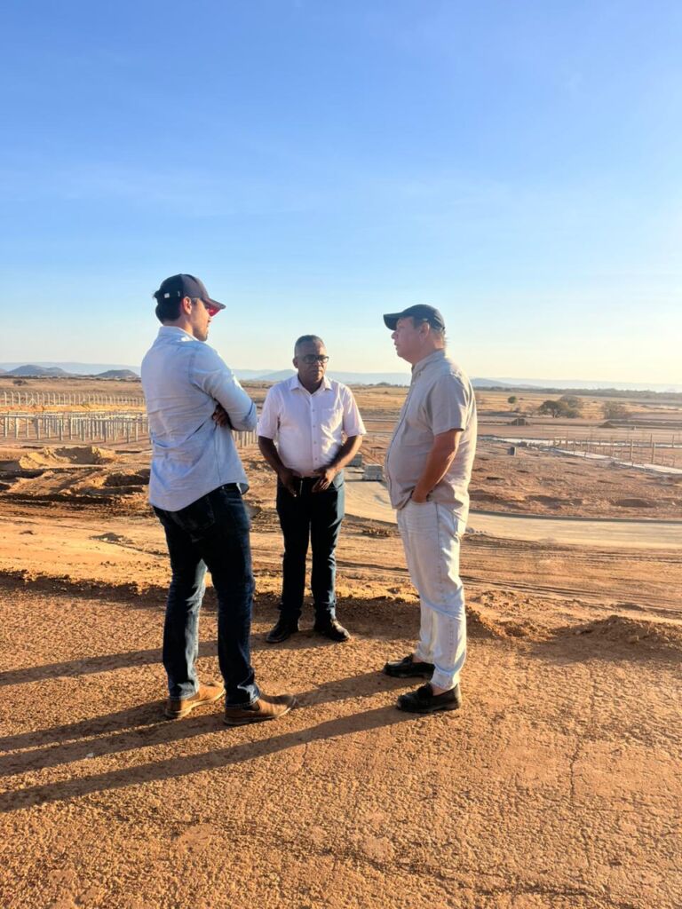 WhatsApp Image 2025 08 20 at 18.53.30 Secretário de Agricultura visita obras do Novo Parque de Exposições de Guanambi