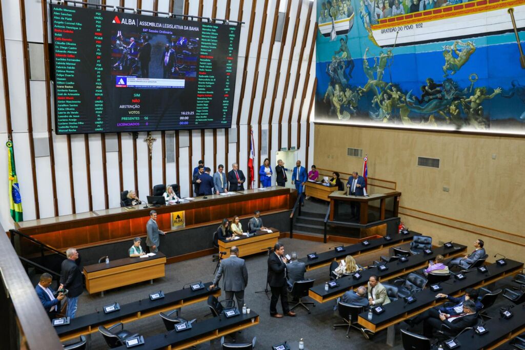 WhatsApp Image 2025 10 14 at 19.35.57 Assembleia Legislativa aprova criação da Secretaria da Ponte Salvador-Itaparica e mais 14 proposições