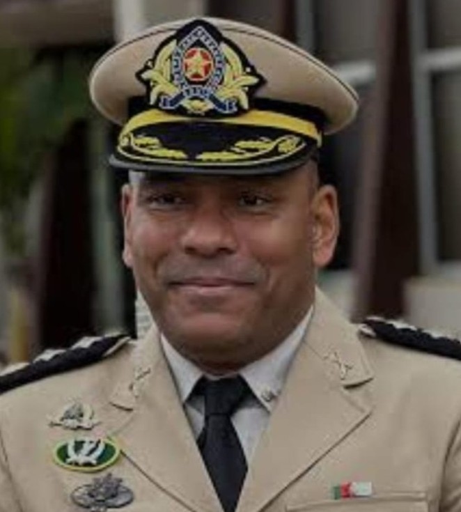 WhatsApp Image 2025-10-15 at 15.19.47 WhatsApp Image 2025-10-15 at 15.19.47