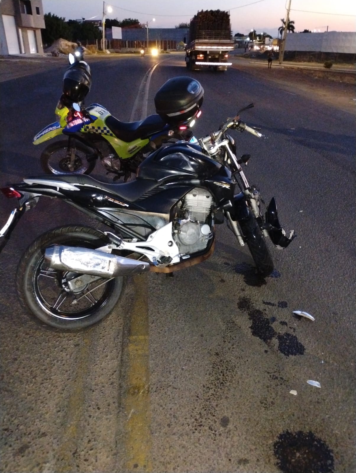 WhatsApp Image 2025-10-16 at 18.47.34 WhatsApp Image 2025-10-16 at 18.47.34