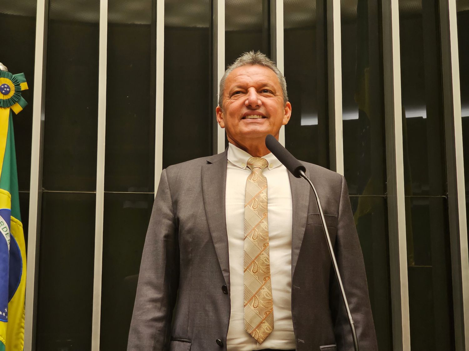 20251217 160428 2 Deputado Charles Fernandes retorna em definitivo à Câmara Federal