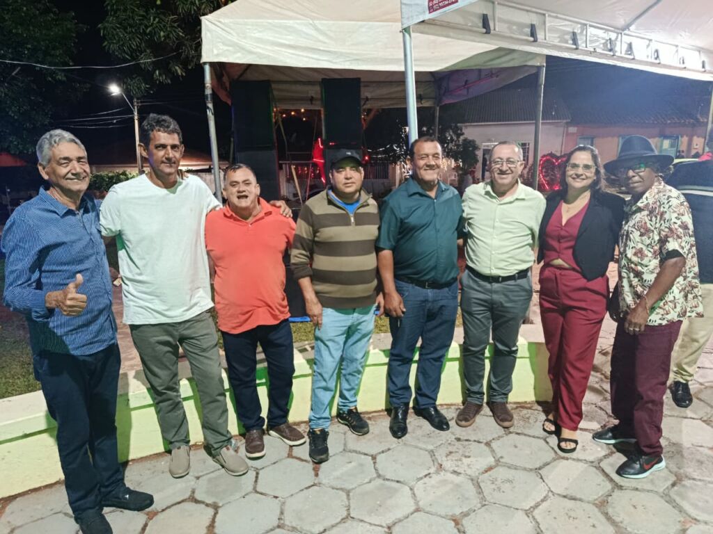 WhatsApp Image 2025 12 07 at 10.46.24 Pindaí abre festividades natalinas em Guirapá com noite cultural e grande participação popular