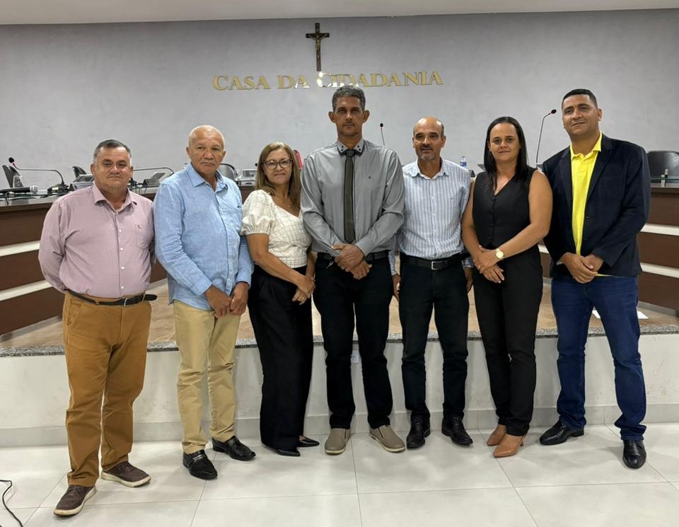 WhatsApp Image 2025 12 17 at 12.17.11 Câmara de Pindaí encerra 2025 com aprovação de emendas impositivas de quase R$ 2 milhões e projetos estratégicos