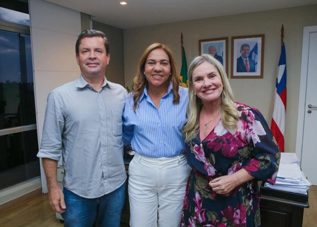 SaveClip.App 615282606 18395498998194704 2520206488136469640 n Prefeito de Igaporã apresenta demandas da área da saúde em audiência na Sesab