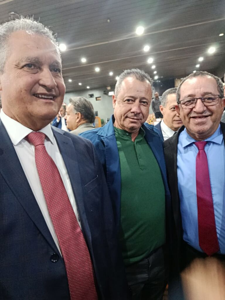 WhatsApp Image 2026 01 28 at 21.06.55 Prefeito João Veiga participa de encontro municipalista e agenda com ministro Rui Costa em Brasília