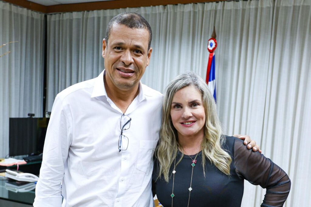 Gimmy 1 Trabalho de Ivana Bastos e Gimmy assegura mais de R$ 3 milhões para a obra do Cais em Malhada