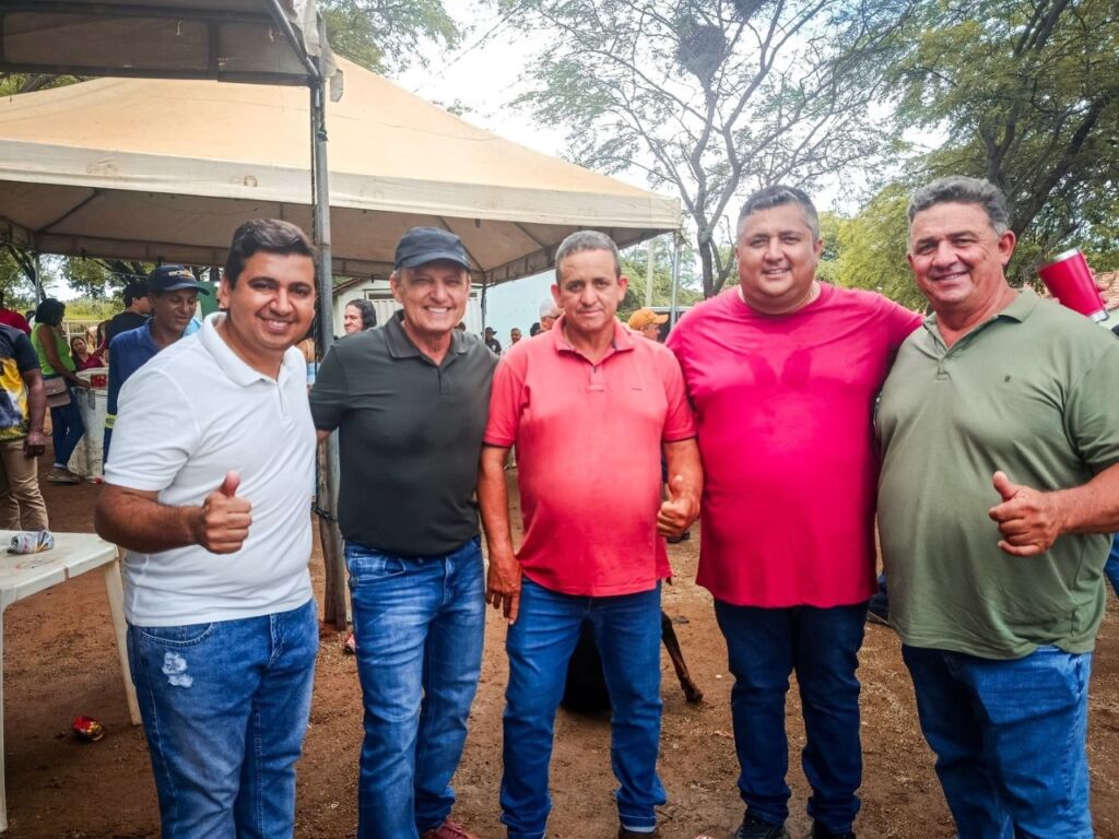 warleiprefeito 20260222 p 3838451234399961575 9 3838448584782582310.jpg 40 anos de Neto de Edi