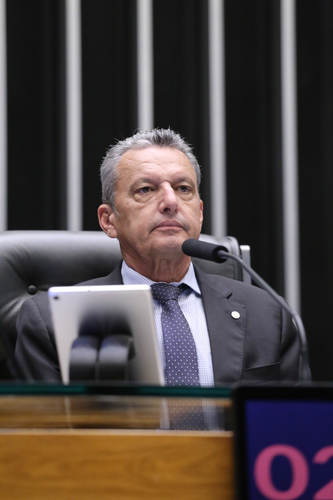 CHARLES PLENÁRIO CHARLES PLENÁRIO