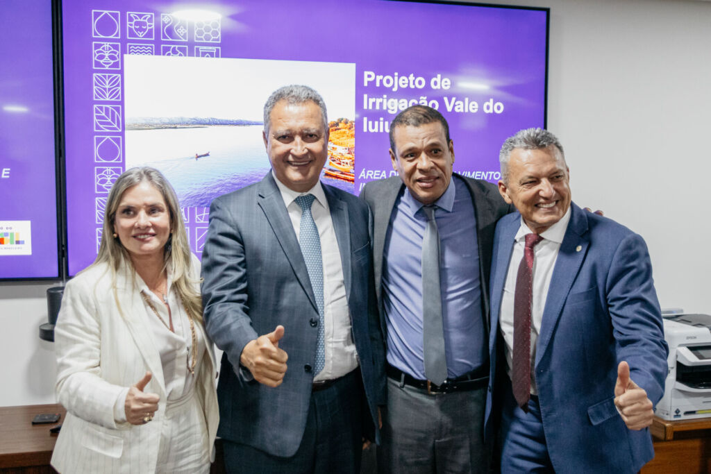 MG 9104 Prefeito de Malhada participa de agenda com Rui Costa e apresenta demandas prioritárias do município