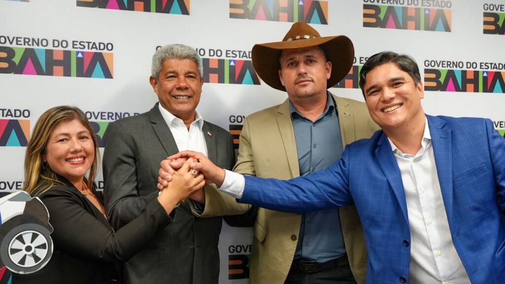 WhatsApp Image 2026 03 19 at 13.31.23 Vitor Bonfim articula adesão do prefeito de Cordeiros à base do governo Jerônimo Rodrigues