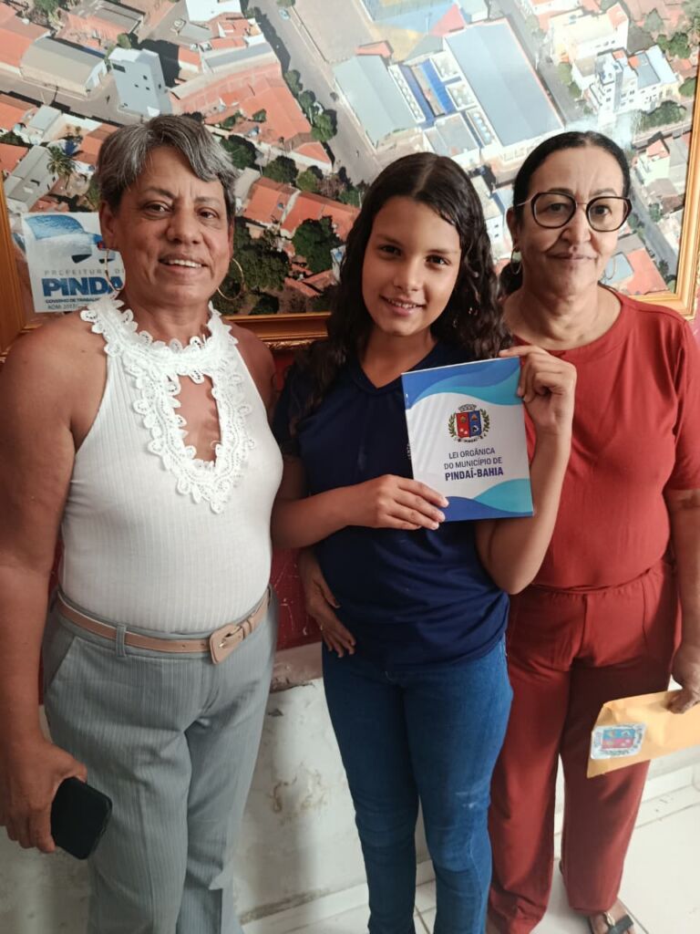 WhatsApp Image 2026 03 19 at 19.07.23 Projeto “Pindaí: Minha Cidade, Nossa História” promove cidadania entre estudantes da rede municipal