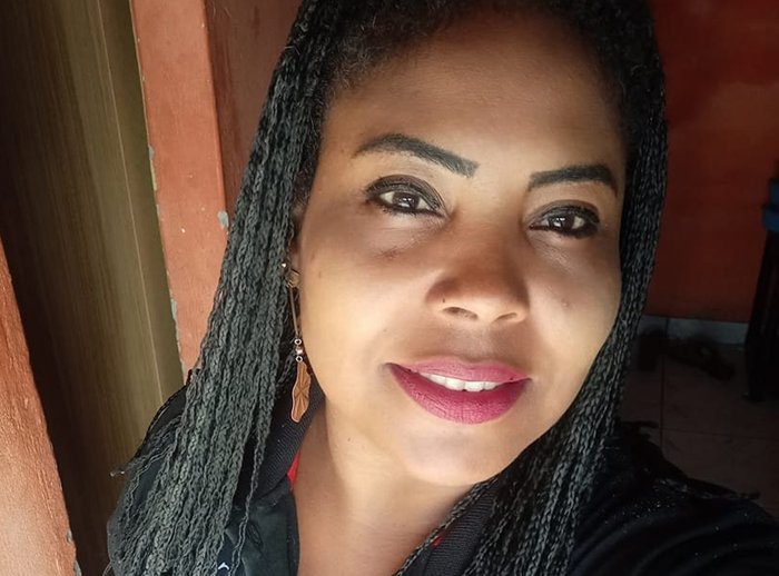 IRENE Mulher de 44 anos morre após colisão entre carro e motocicleta na BA-612, em Candiba