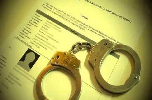 Mandado de prisao Homem é preso em Urandi por mandados judiciais expedidos em São Paulo