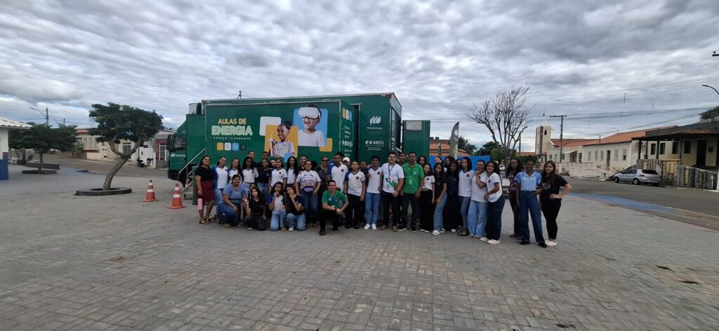 WhatsApp Image 2026 04 20 at 13.18.58 Alunos da rede municipal de Pindaí participam de atividades interativas com Caminhão Educativo da Neoenergia