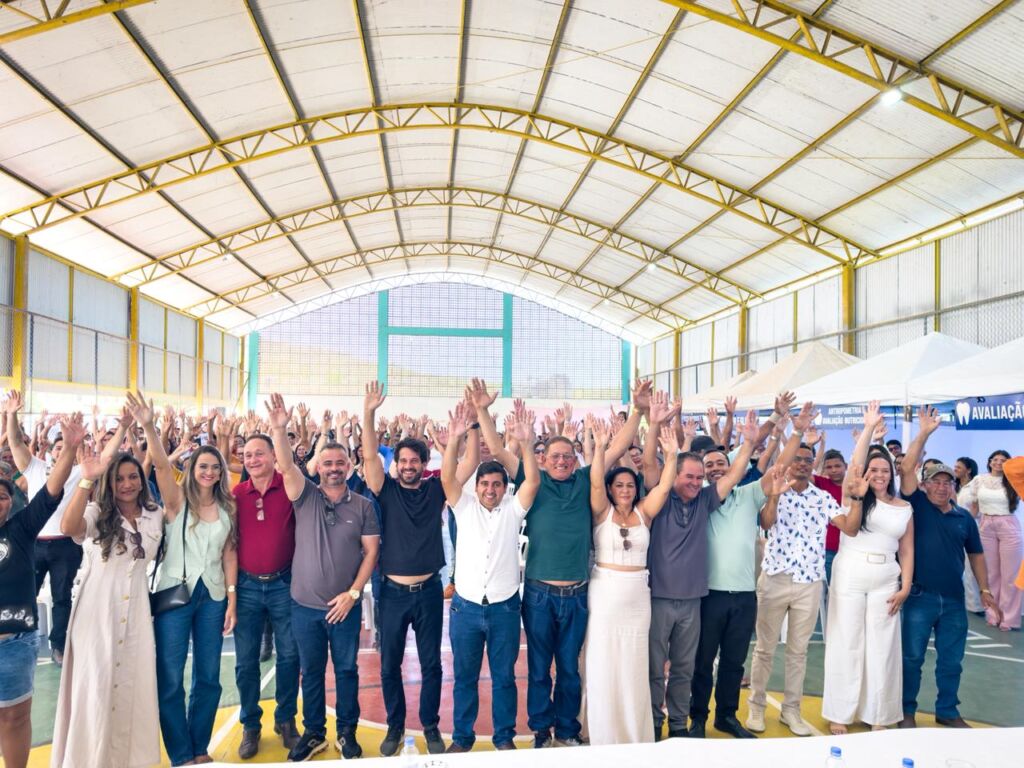 WhatsApp Image 2026 05 17 at 16.45.12 Prefeitura de Urandi realiza 1ª Feira da Saúde no povoado de Estreito