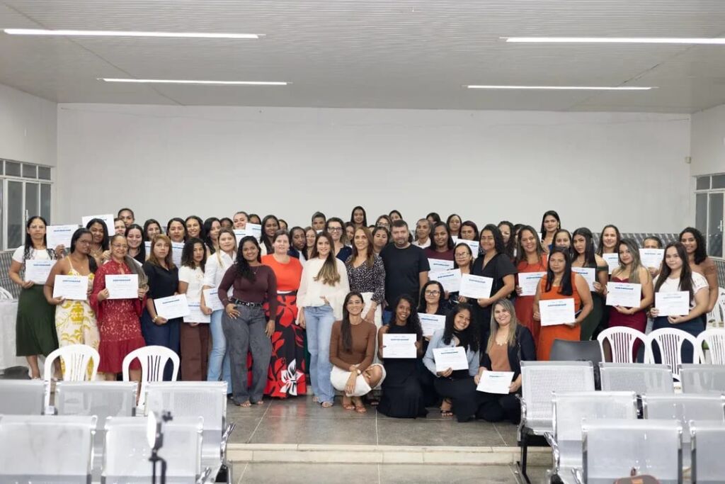 file 01KTVQ1JX4ZFTHDCRZSNN5JHS4 Sebastião Laranjeiras conclui capacitação para profissionais de apoio escolar