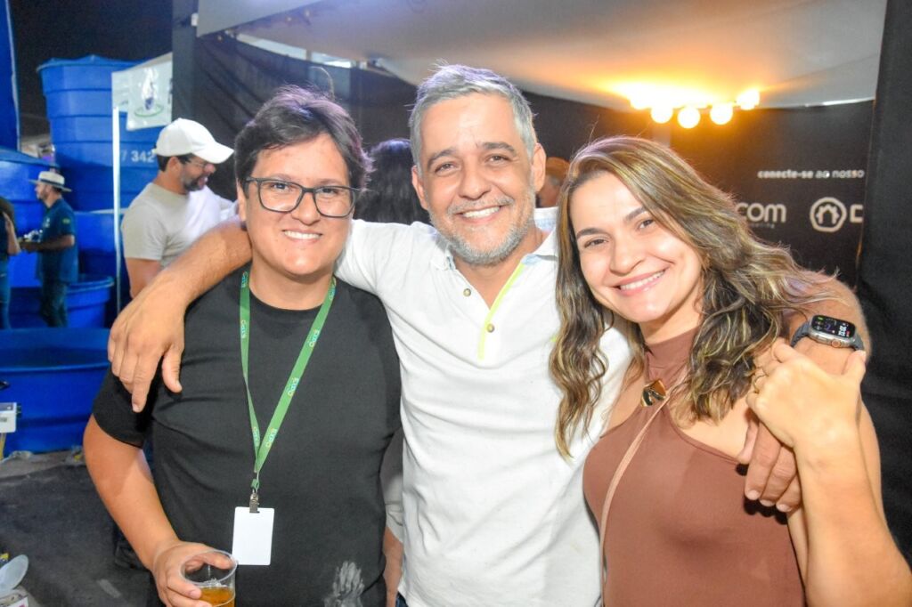 mauroloiro20260517 5595 Stand da Agência NeoCom na Expo Guanambi