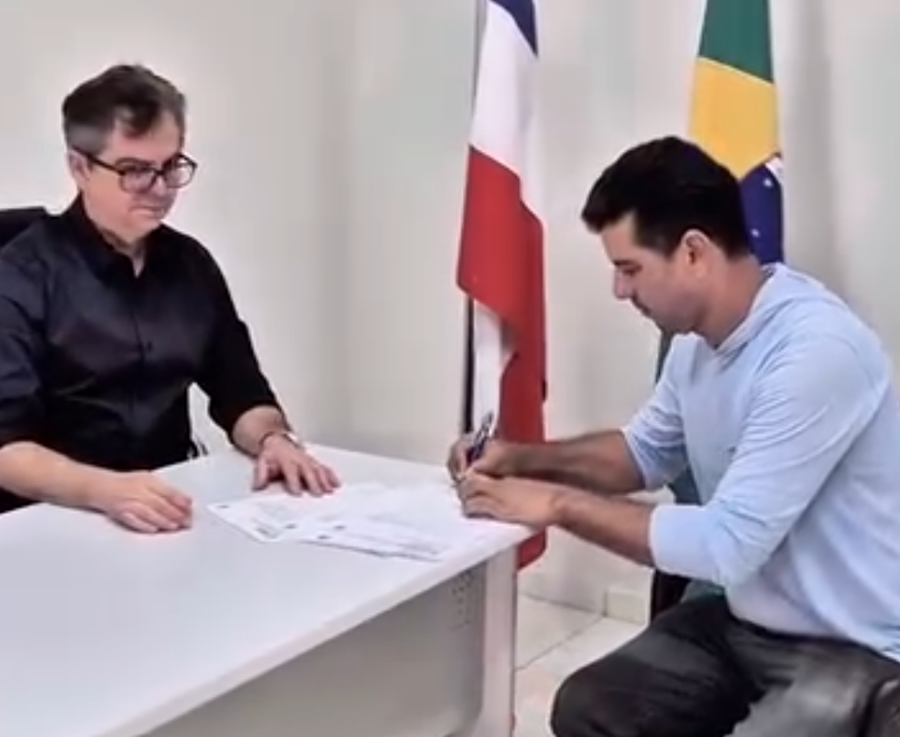 Captura de tela 2026 07 16 223414 Prefeito Dr. Pedro Malheiros assina ordem de serviço para construção de quadras poliesportivas em Piranhas e Mandiroba
