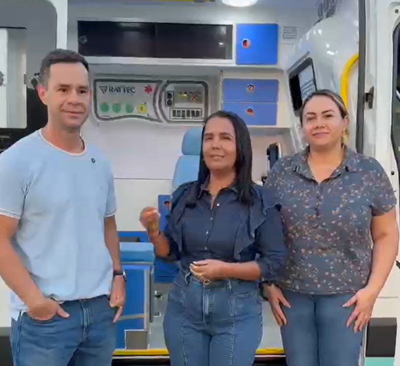 Captura de tela 2026 07 21 190322 Prefeita Valdinha entrega ambulância 0 km para reforçar a saúde de Iuiu