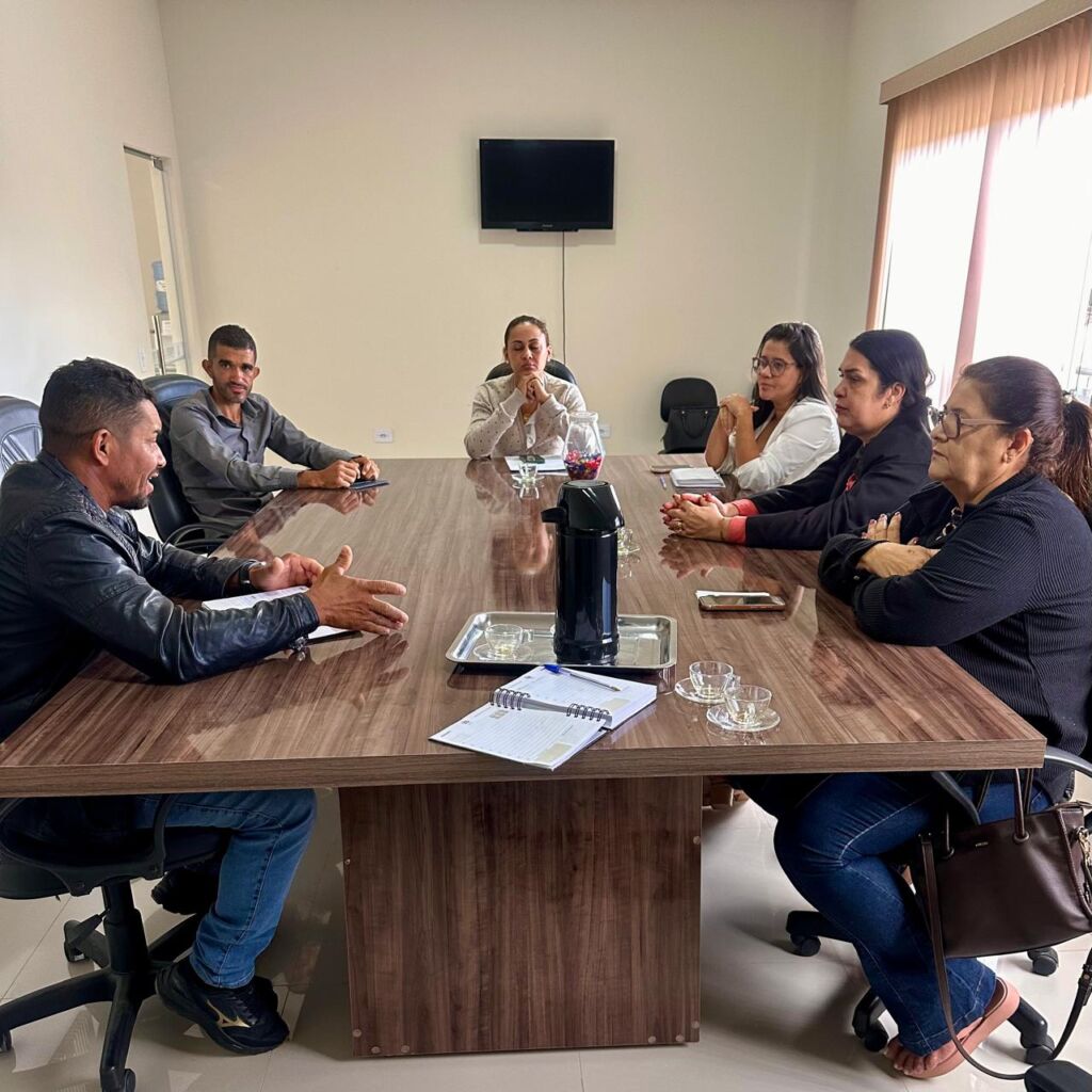 WhatsApp Image 2026 07 16 at 08.03.20 Câmara Municipal de Guajeru e Secretaria de Saúde discutem ações e melhorias para o setor