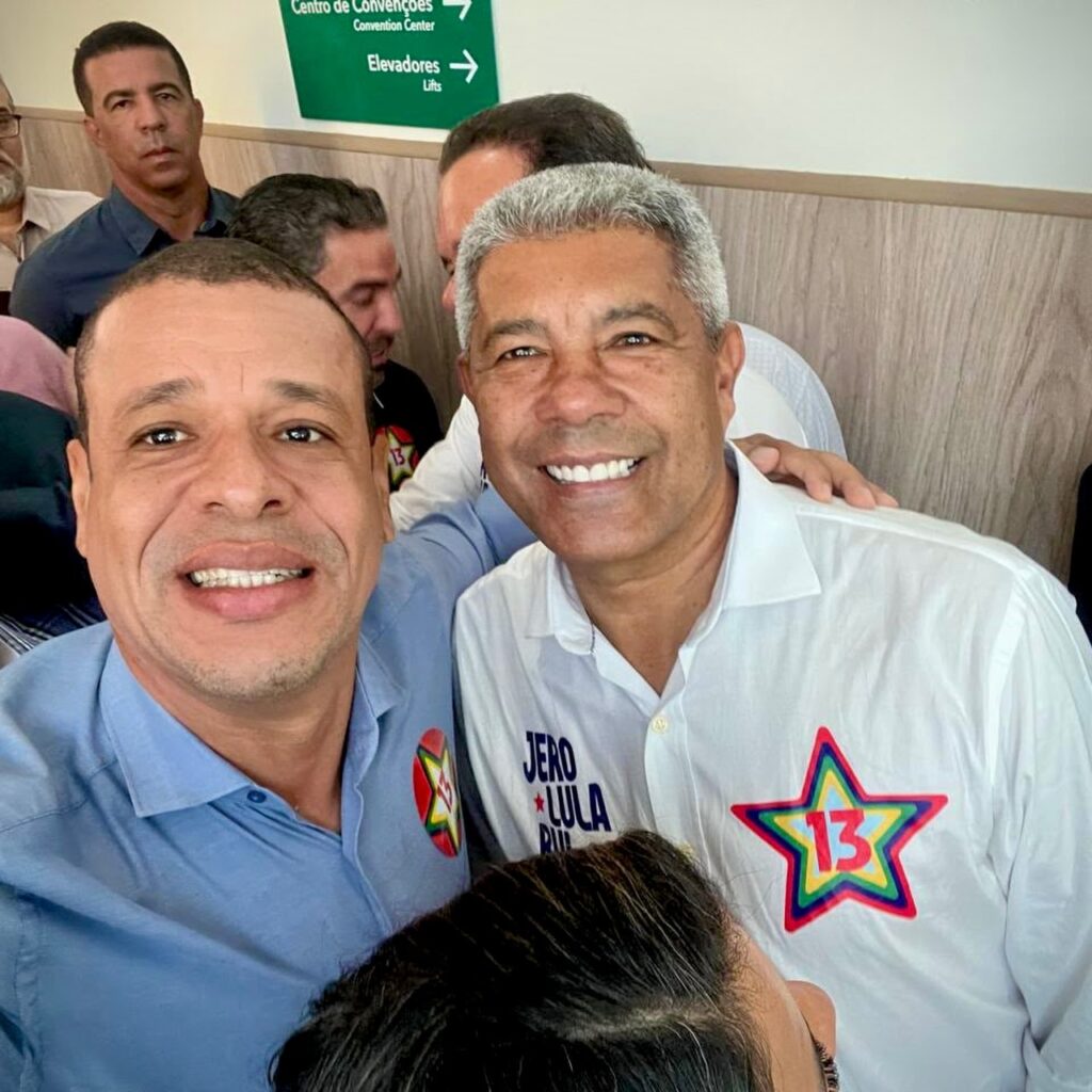SaveClip.App 778061325 18122215915853543 5117072819319454193 n Prefeito de Malhada participa de encontro com lideranças estaduais e prefeitos da Bahia