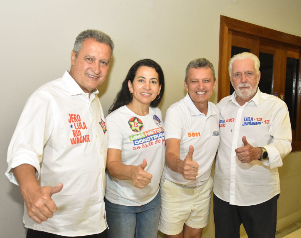 787818498 923258716998434 7778284564375856426 n Charles Fernandes participa de grande ato político com Jerônimo Rodrigues, Jaques Wagner e Rui Costa em Guanambi